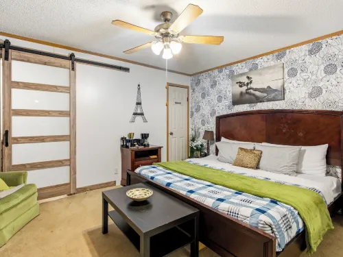 Perdido Highway in Pensacola - Homestays