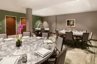 Embassy Suites by Hilton Tysons Corner - breakfast