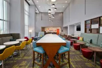 Hampton Inn & Suites by Hilton Indianapolis South Greenwood - 2-Star