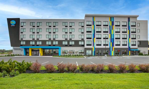 Tru by Hilton Toronto Airport West