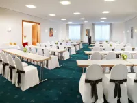 喜來登紐倫堡卡爾頓飯店 马费伊广场附近的飯店