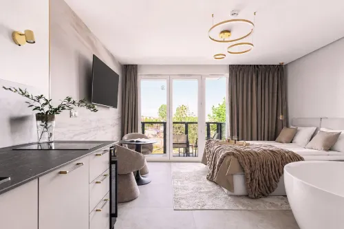 Bubble Love Suites - Jacuzzi & Parking - 4-Star