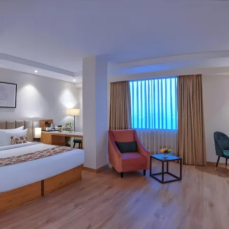 Royale Sarovar Portico Agra