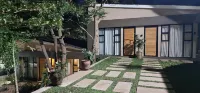 由Tru - Garden Suites管理的Instahomes - 停車場
