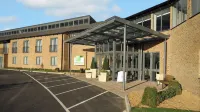 Holiday Inn HUNTINGDON - RACECOURSE by IHG - parking
