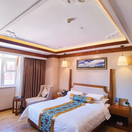 Yajiang Jinzang Hotel