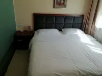 Xinyi Hotel Các khách sạn gần Da Hinggan Ling Stadium (North Gate)