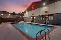 Red Roof Plus+ Huntsville Hotels in Huntsville