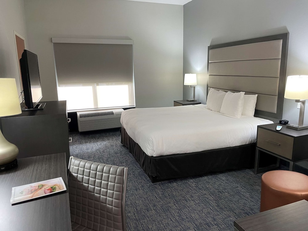 Best Western Plus McAllen Airport Hotel