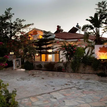 Payam Guest House