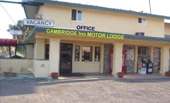 Cambridge Inn Motor Lodge