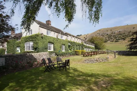 The Izaak Walton Country House Hotel - Dovedale Отели в г. Мейплтон