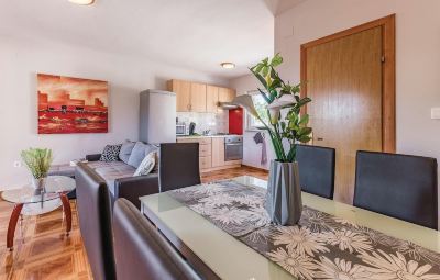 Other Nice Home in Liznjan with Wifi and 2 Bedrooms Photo