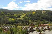 Gateway & Hidden River by Keystone Resort
