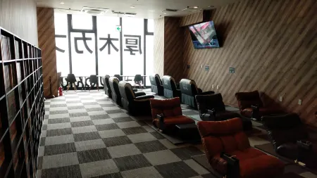 Atsugi Capsule Hotel
