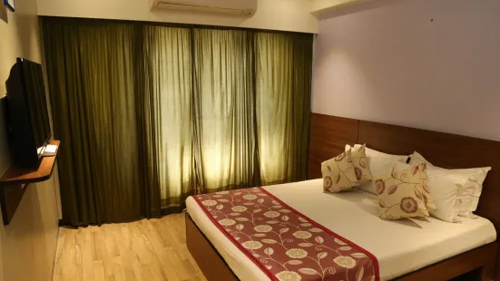 Hotel Madni Royale (50 Mtrs from Dargaah), Ajmer