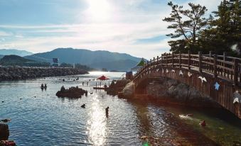 Samcheok Jangho Port Snorkel Beach Hotel