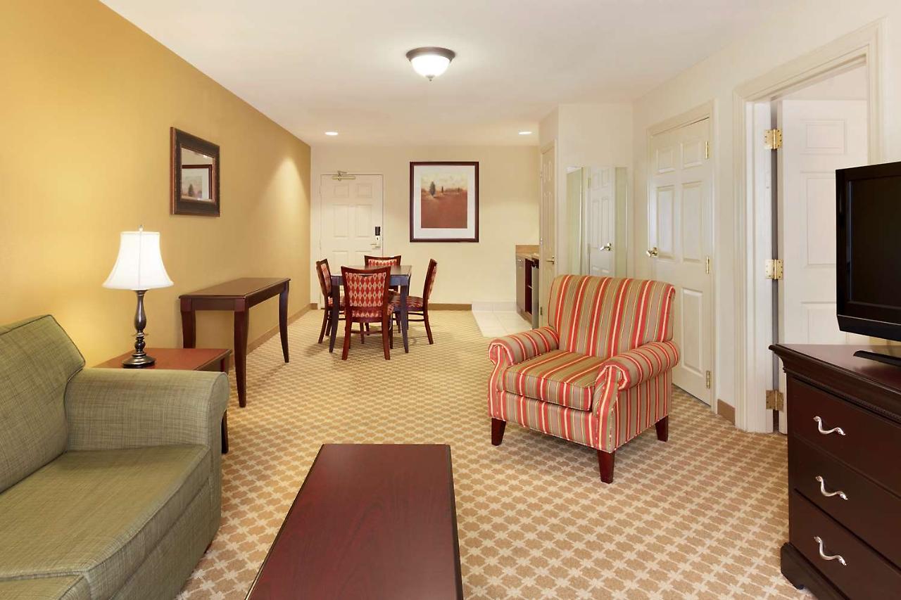 Country Inn & Suites by Radisson, Sumter, SC