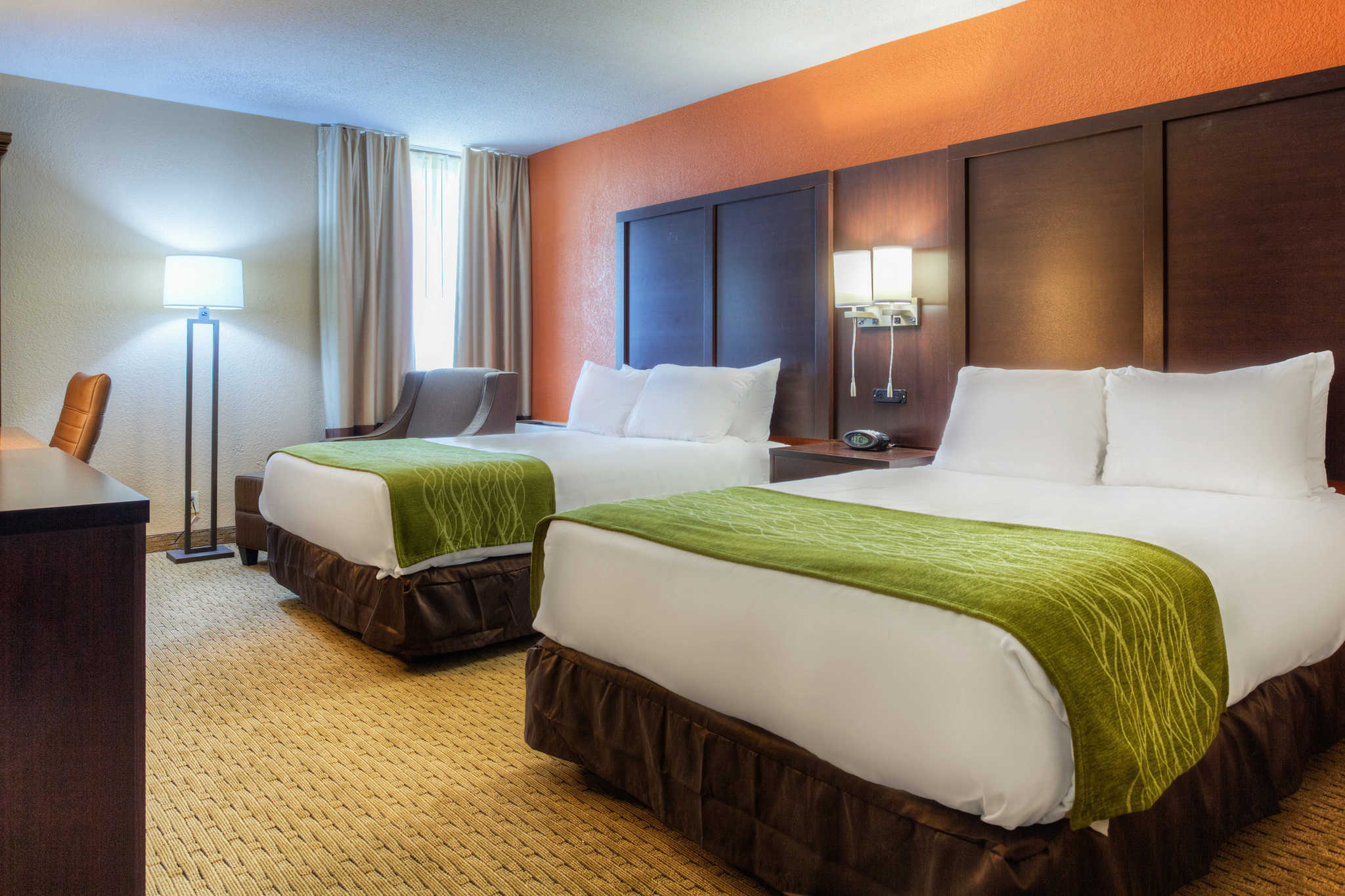 Comfort Inn & Suites Evansville Airport