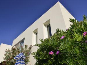 One Bedroom Villa with Private Seawater Pool! Just 150 Meters from the Sea