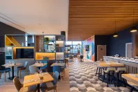 Holiday Inn Paris - CDG Airport Hotels in Goussainville