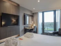 Crowne Plaza LONDON - KINGSTON by IHG Hotels in Surbiton