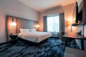 Fairfield Inn & Suites Marquette