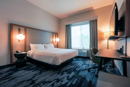 Fairfield Inn & Suites Marquette Hotels in Marquette
