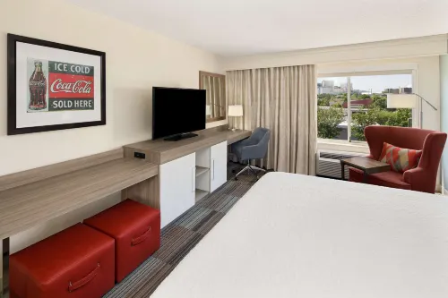 Hampton Inn Atlanta-Georgia Tech-Downtown - 2-Star