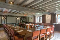 L'Orée des Chênes, the Originals Relais Hotel a Vouzon