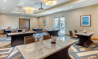 Cambria Hotel Davenport Quad Cities