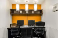 Quality Suites St. Joseph Hotels in Saint Joseph
