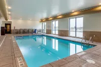Comfort Inn & Suites West des Moines Hotels in Waukee