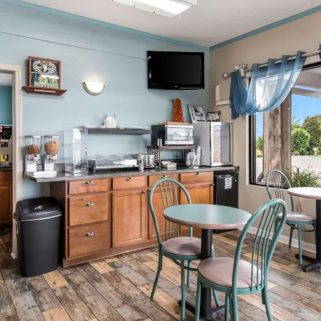 Rodeway Inn