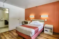 Motel 6 New Cumberland, PA - Harrisburg - Hershey South