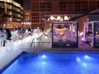 Courtyard by Marriott World Trade Center, Abu Dhabi Hôtels à proximité de : Plage de la Corniche
