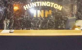 Huntington Inn