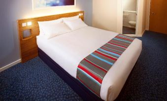 Travelodge Wirral Eastham