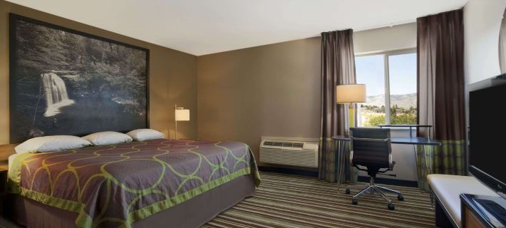 Super 8 by Wyndham Pocatello Hotels in Pocatello