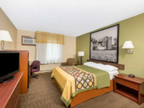 Super 8 by Wyndham Fairmont フェアモントのホテル