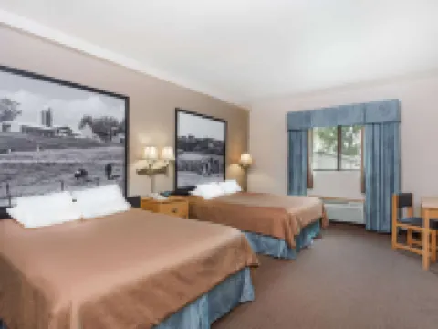 Super 8 by Wyndham Monroe WI Hotels in Monroe