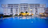 IQ Belek Resort