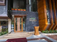 The Grandeur Boutique Hotel Hotels near Essel World