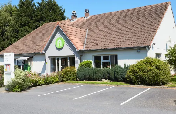 塞爾吉聖克里斯託夫Campanile Nature