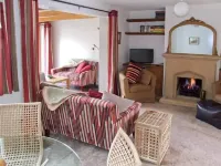 Hour Cottage - Kitchens