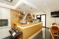 Oxford Hotel - Phòng tập thể hình