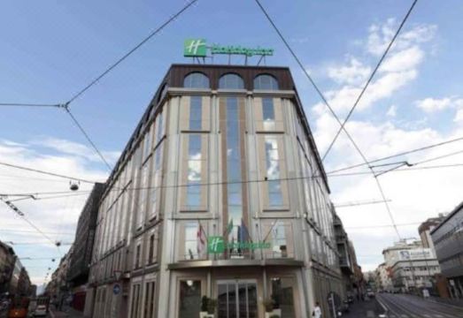 Holiday Inn Milan Garibaldi Station Hotel Overview