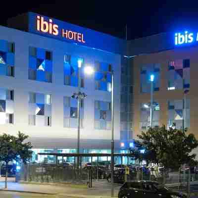 Ibis Lleida Hotel Exterior