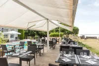 Logis Hôtel Restaurant la Citadelle Hotels in Mombrier