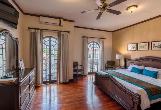 Hotel Colonial
